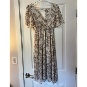 Romantic floral pattern midi dress